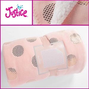 Justice Bling Sherpa blanket